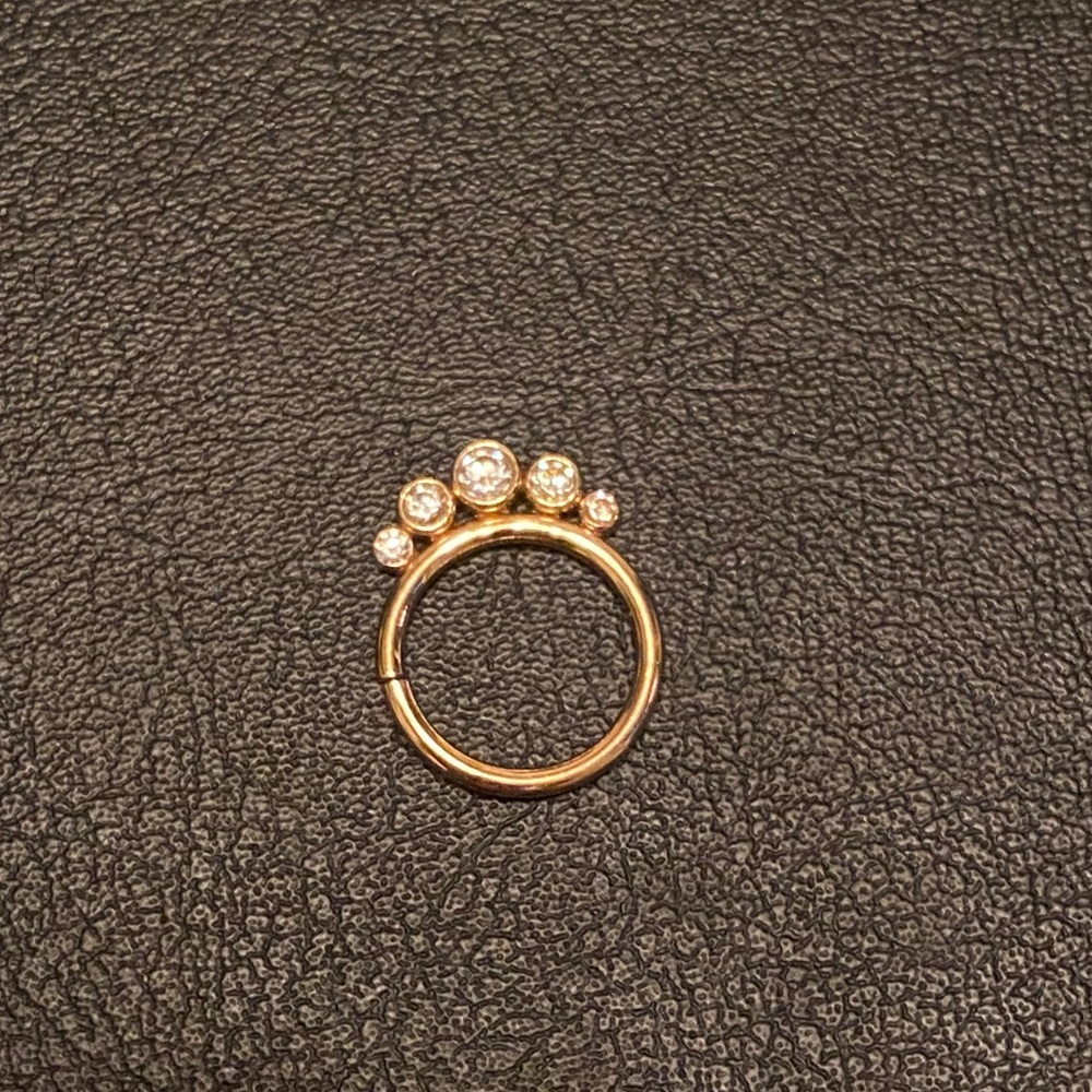 18k Gold 5-Gem Cluster Ring (Anatometal)